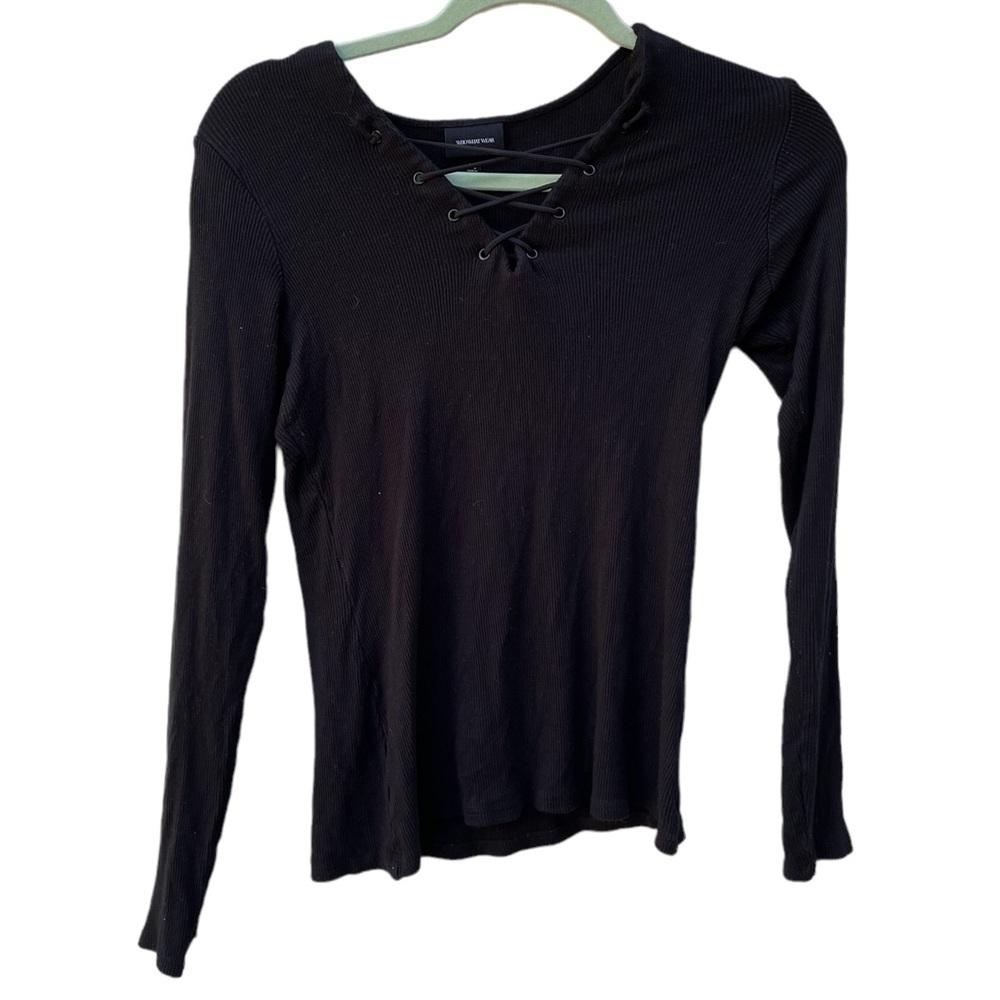 WHO WHAT WEAR LACE UP LONG SLEEVE SHIRT